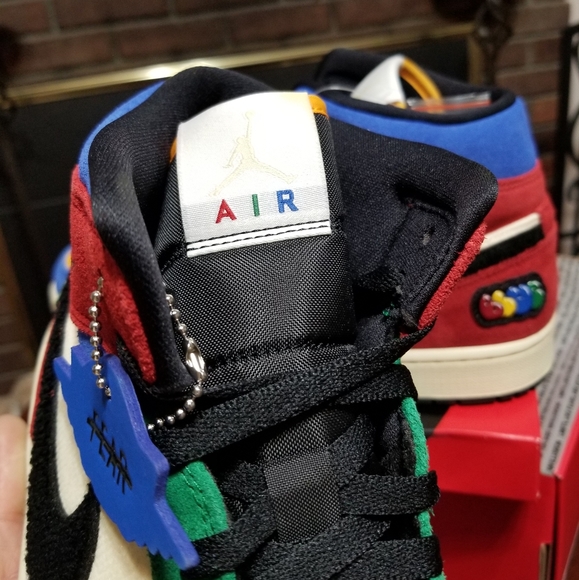 🔥Air Jordan 1 Mid Fearless "Blue The Great" Shoes - Picture 3 of 6